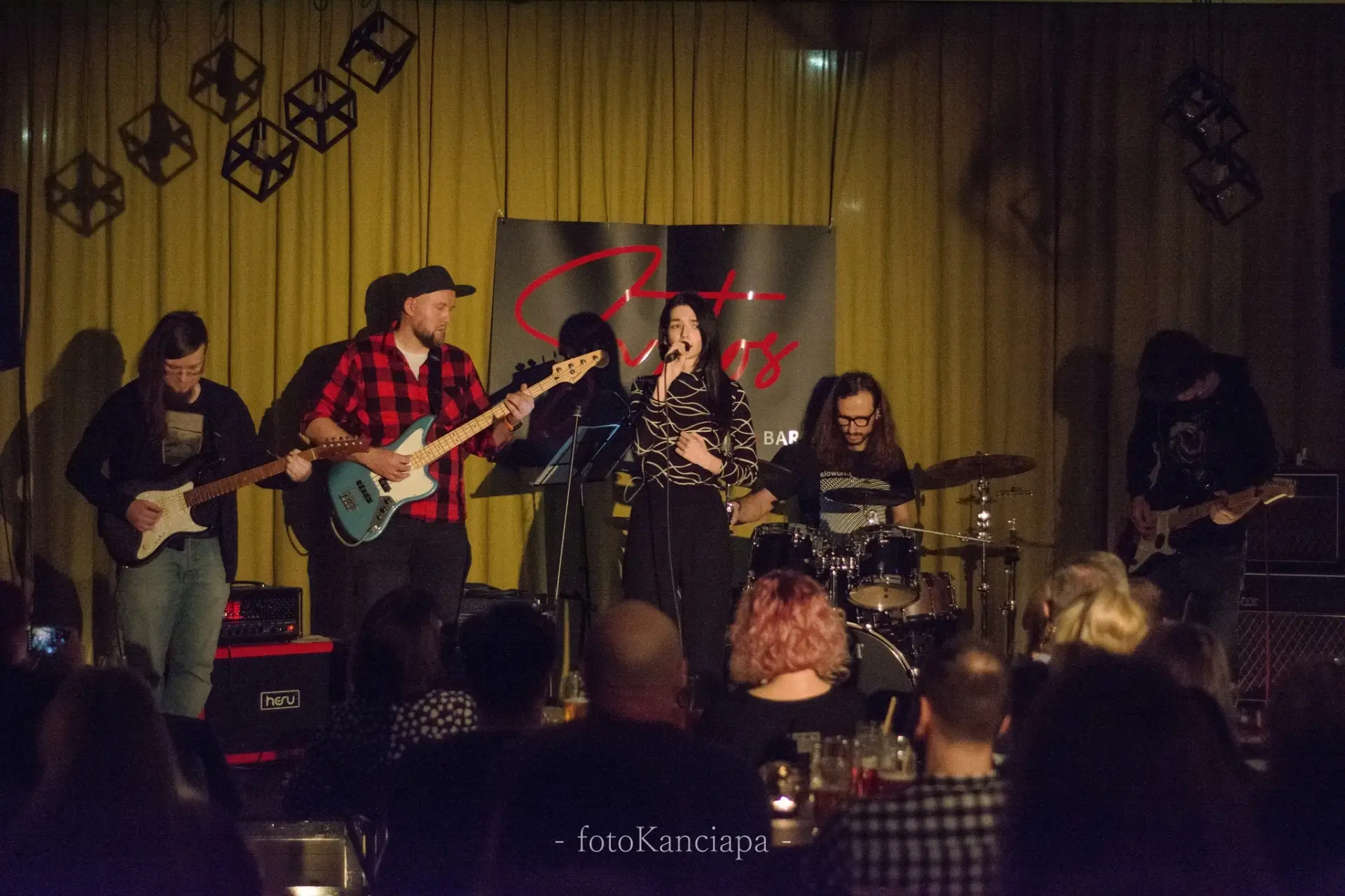Namiastka music - koncerty Namiastka music, zdjęcie z koncertu w Sztos